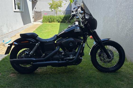 HARLEY-DAVIDSON DYNA STREET BOB HARLEY-DAVIDSON DYNA STREET BOB